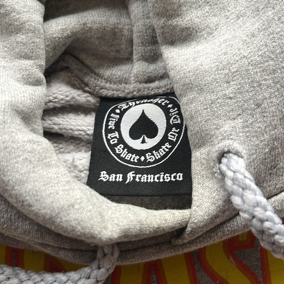Thrasher Hoodie - Picture 3 of 4